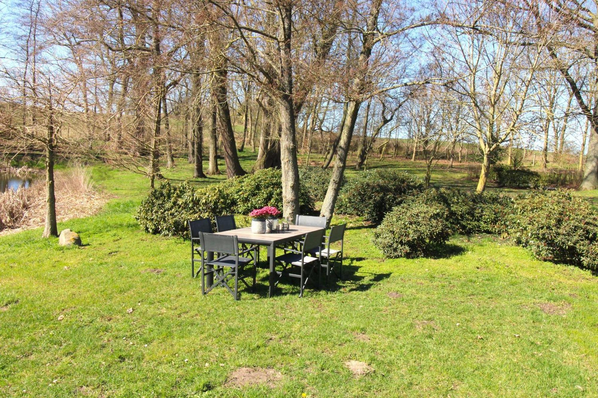 Gutshof Dornbusch Fewo 2 - Seefahrer Kröpelin Exterior foto